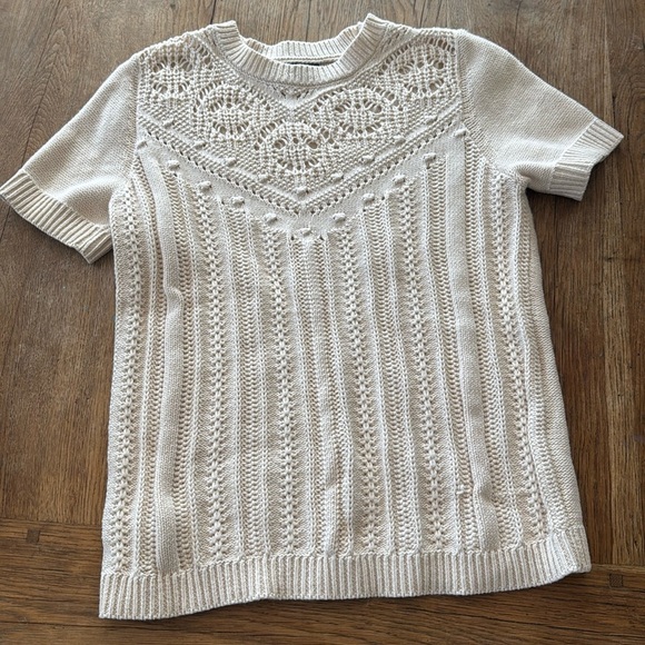 Ann Taylor factory knit sweater, short sleeve size medium - Picture 1 of 7